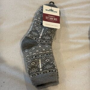 NWT - Women’s Cozy Cabin Socks